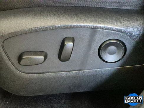 Certified 2025 GMC Acadia Elevation image 15