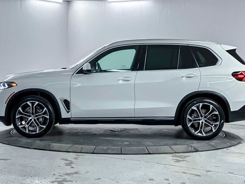 Used 2026 BMW X5 xDrive40i image 5