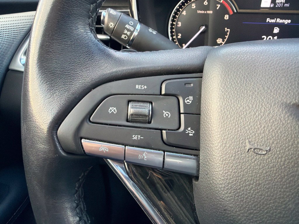 Used 2023 Cadillac XT6 Premium Luxury FWD image 24