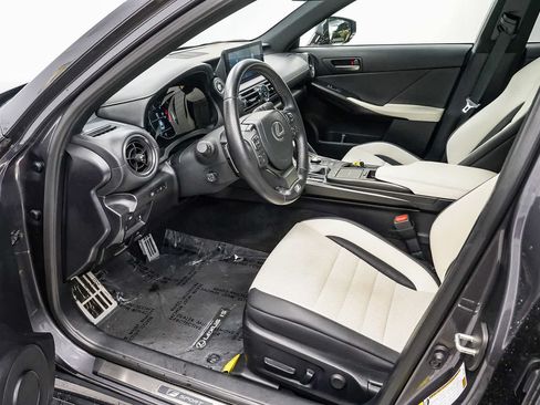 Used 2023 Lexus IS 350 F Sport w/ Navigation Package RWD image 18