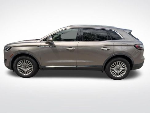 Used 2019 Lincoln Nautilus FWD image 8