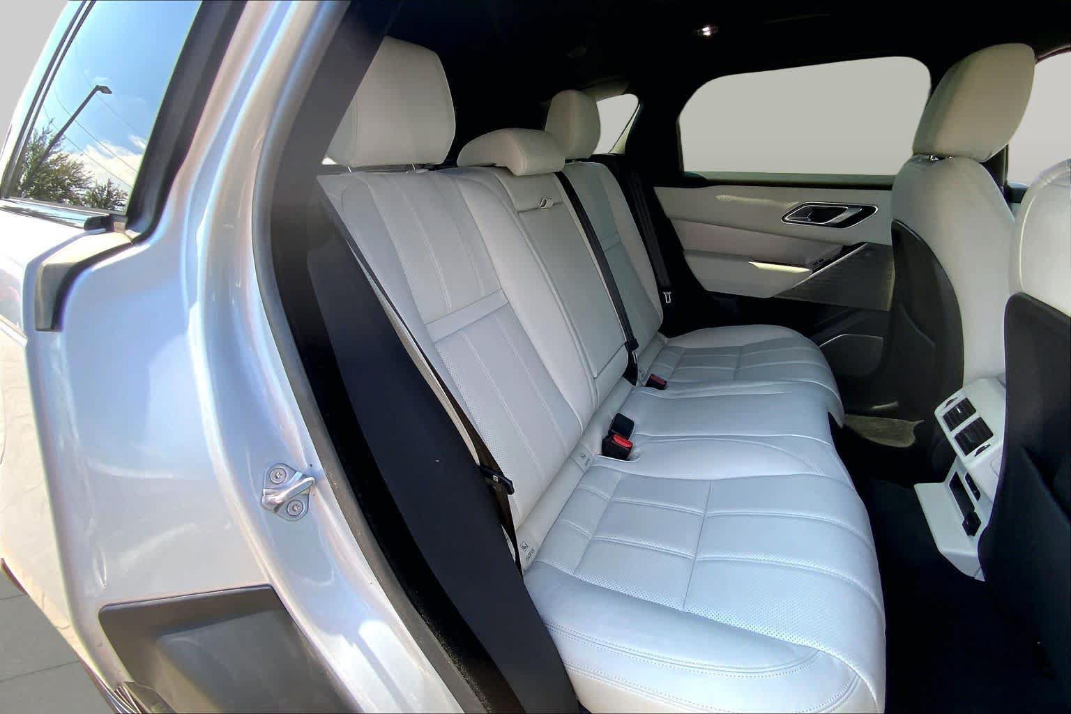 Used 2023 Land Rover Range Rover Velar R-Dynamic S AWD/4WD image 21