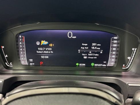 Used 2025 Honda Pilot Elite image 15