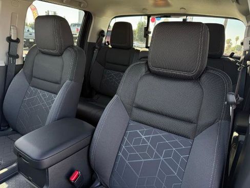 New 2026 Nissan Frontier SV w/ Tow Package image 15