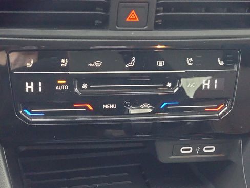 New 2026 Volkswagen Jetta SEL FWD image 23