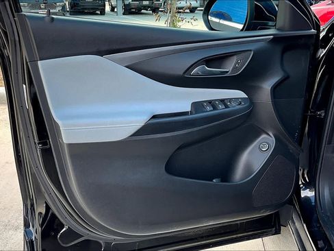 Used 2024 Buick Envista Preferred w/ Convenience I Package FWD image 22