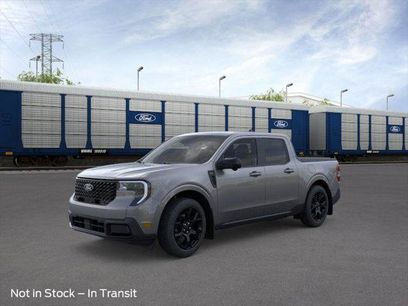 New 2025 Ford Maverick Lariat w/ Black Appearance Package