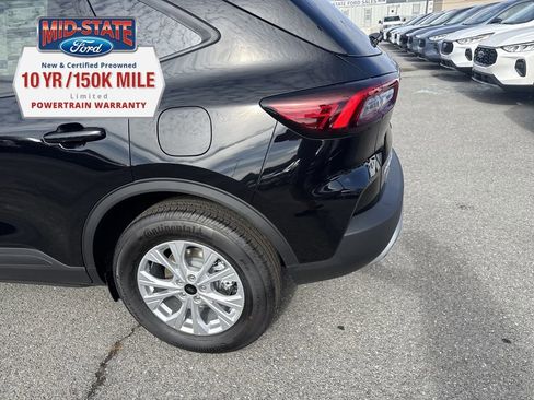 New 2026 Ford Escape Active image 9