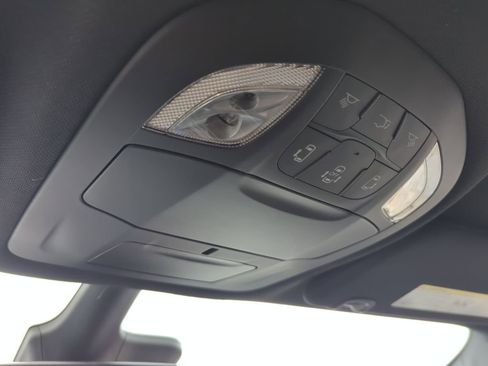New 2026 Chrysler Pacifica Select image 28