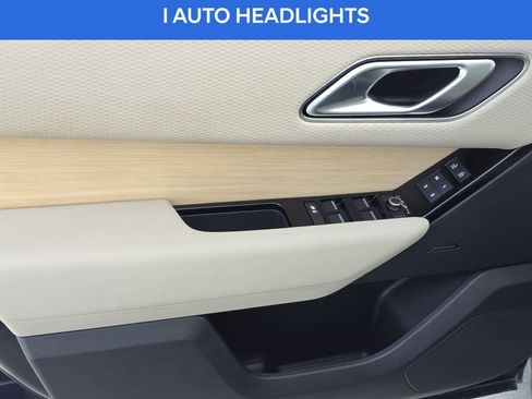 Used 2023 Land Rover Range Rover Velar S image 17