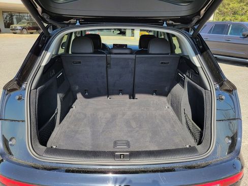 Used 2021 Audi Q5 2.0T Premium image 13