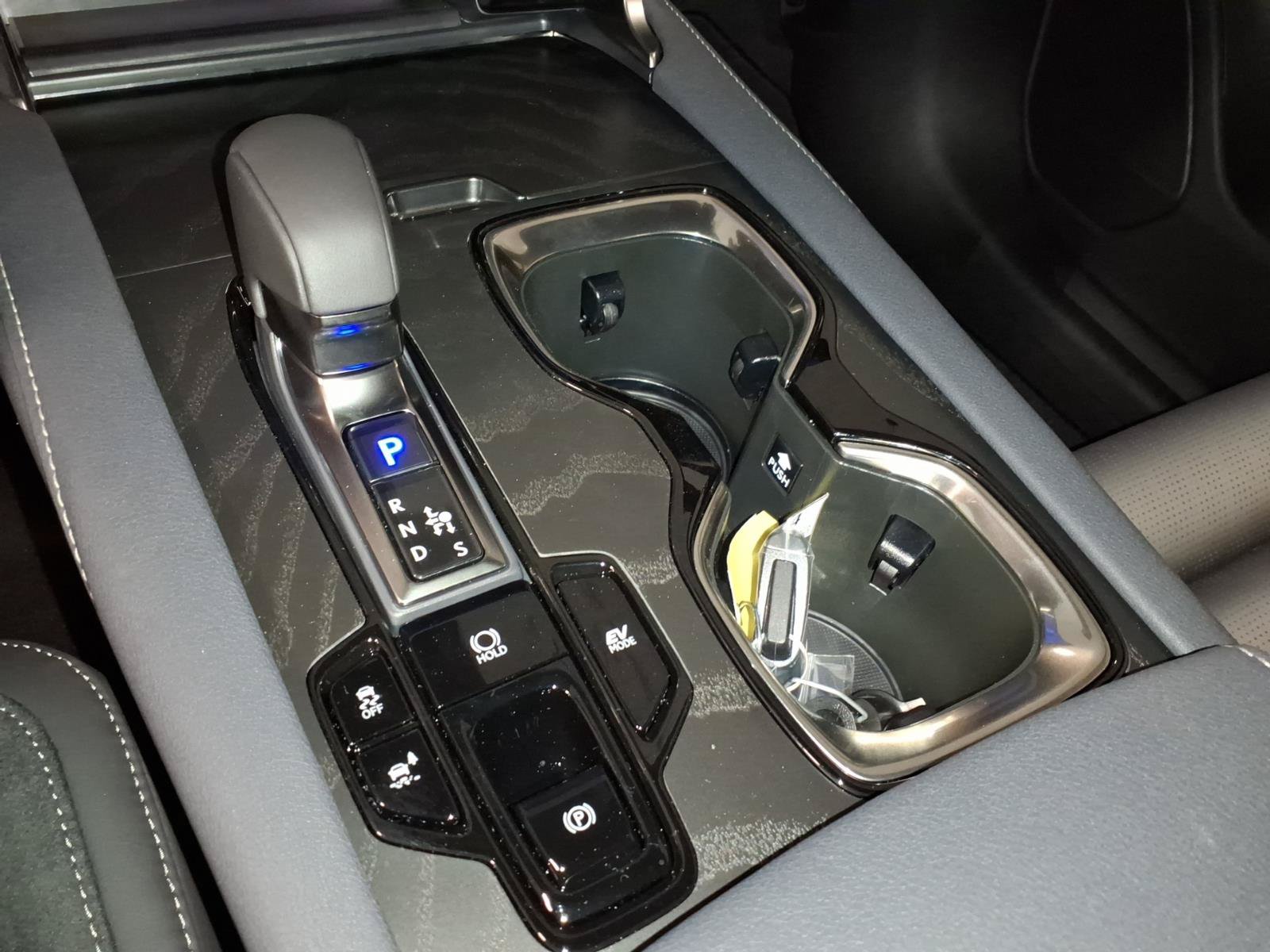 New 2026 Lexus RX 350h AWD/4WD image 8