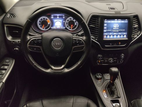 Used 2021 Jeep Cherokee Latitude Lux w/ Comfort/Convenience Group AWD/4WD image 22