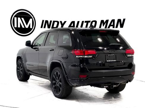 Used 2019 Jeep Grand Cherokee Altitude image 6