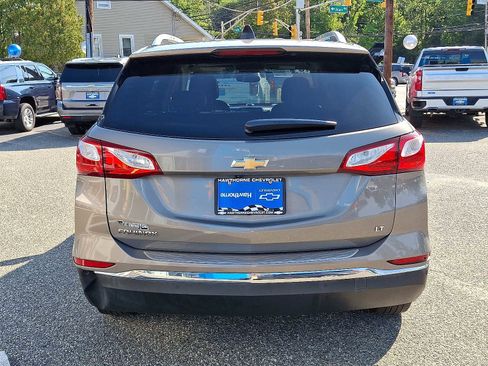 Used 2018 Chevrolet Equinox LT w/ Sun & Infotainment Package image 5