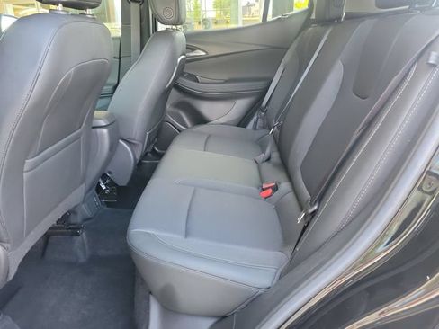 Used 2023 Buick Encore GX Preferred w/ Cold Weather Comfort Package AWD/4WD image 9