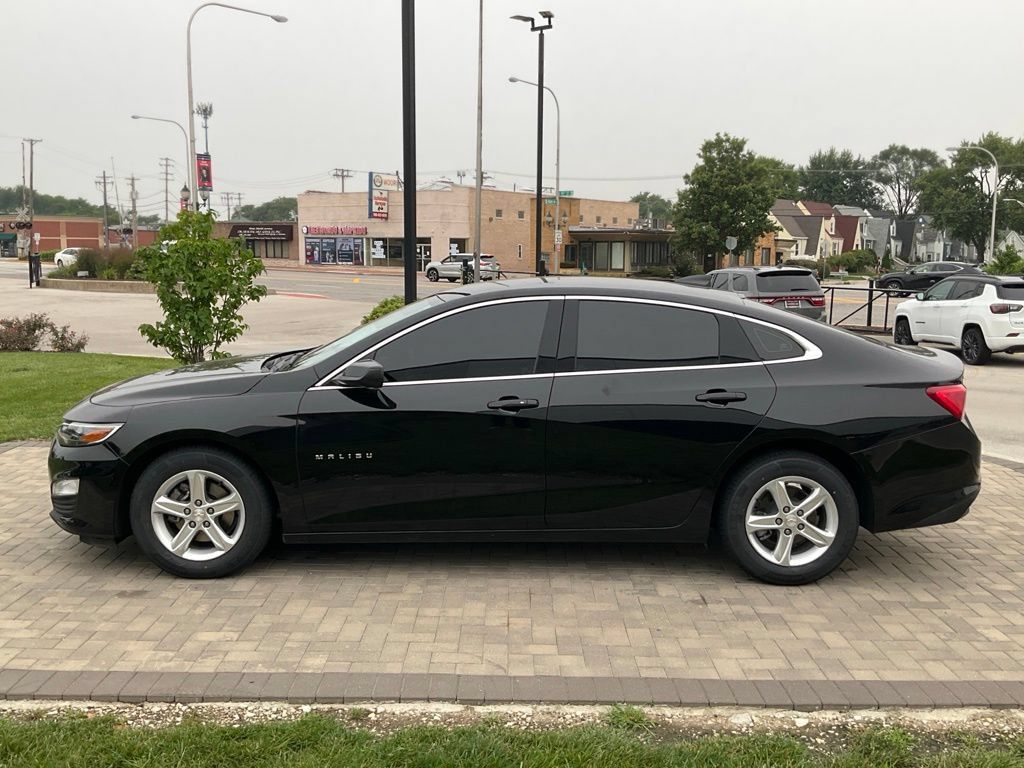 Used 2025 Chevrolet Malibu LS FWD image 6