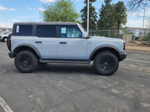 New 2026 Ford Bronco Outer Banks w/ Sasquatch Package AWD/4WD image 18