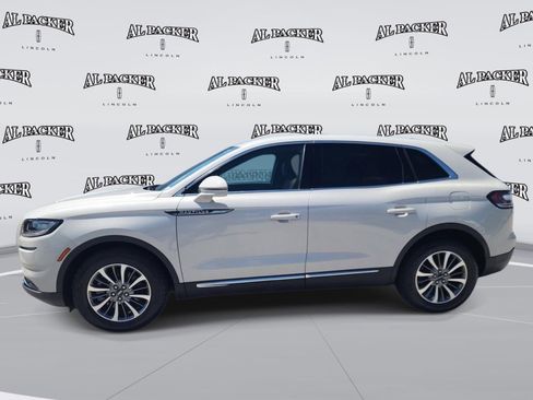 Certified 2023 Lincoln Nautilus Reserve FWD image 2