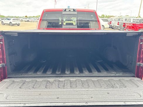 Used 2024 RAM 2500 Laramie AWD/4WD image 34