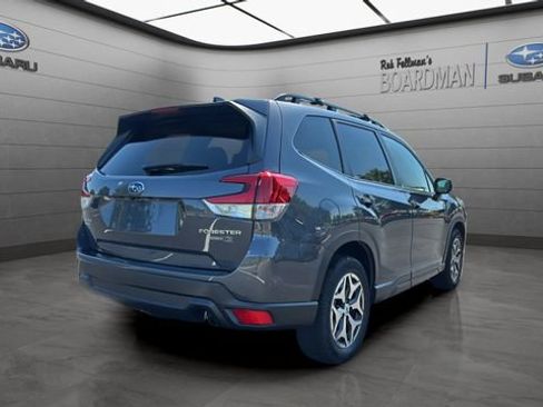 Used 2024 Subaru Forester Premium AWD/4WD image 5