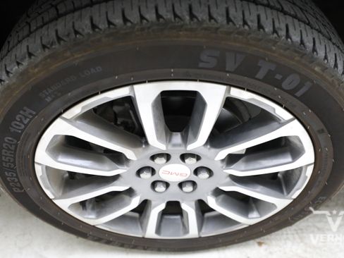 Used 2022 GMC Acadia Denali w/ Denali Ultimate Package image 10