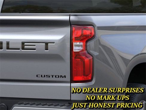 New 2026 Chevrolet Silverado 1500 Custom w/ LPO, Dark Essentials Package image 11