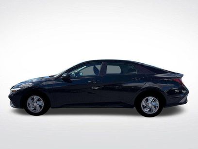 New 2026 Hyundai Elantra SE w/ Cargo Package