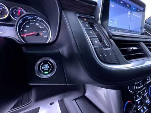 Used 2021 Chevrolet Tahoe LT w/ LT Signature Package AWD/4WD image 17