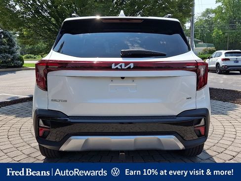 Used 2024 Kia Seltos SX w/ SX Sunroof Package AWD/4WD image 6
