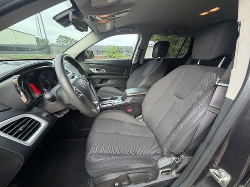 Used 2016 GMC Terrain SLE AWD/4WD image 9