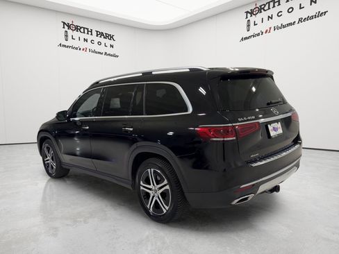 Used 2022 Mercedes-Benz GLS 450 4MATIC image 7