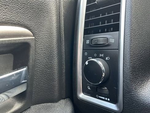 Used 2024 RAM 1500 Classic Warlock image 14