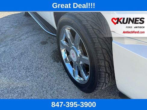 Used 2007 Cadillac Escalade AWD w/ Information Package image 13