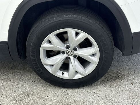 Used 2018 Volkswagen Atlas SE image 40