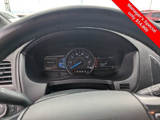 Used 2018 Ford Explorer XLT w/ Equipment Group 202A AWD/4WD image 22