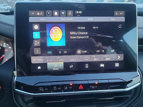 New 2026 Jeep Compass Limited image 13