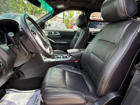 Used 2015 Ford Explorer Sport w/ Equipment Group 401A AWD/4WD image 14