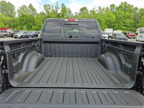 New 2026 RAM 1500 Express AWD/4WD image 21