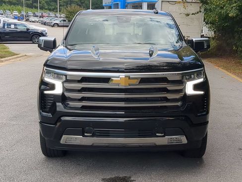 New 2026 Chevrolet Silverado 1500 High Country w/ High Country Premium Package AWD/4WD image 9