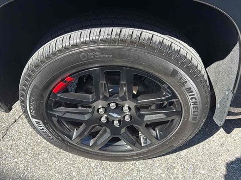 Used 2020 Chevrolet Traverse Premier w/ Redline Edition image 12