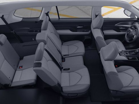 New 2026 Toyota Grand Highlander LE image 22