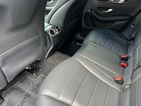 Used 2018 Mercedes-Benz GLC 300 image 11