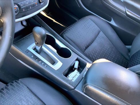 Used 2017 Nissan Altima 2.5 S w/ Power Driver Seat Package image 16