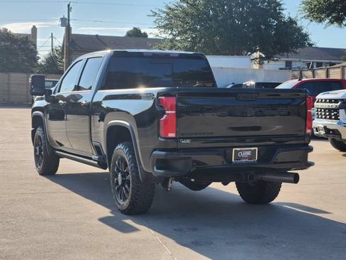 Used 2026 Chevrolet Silverado 2500 LTZ w/ Trail Boss Package AWD/4WD image 3