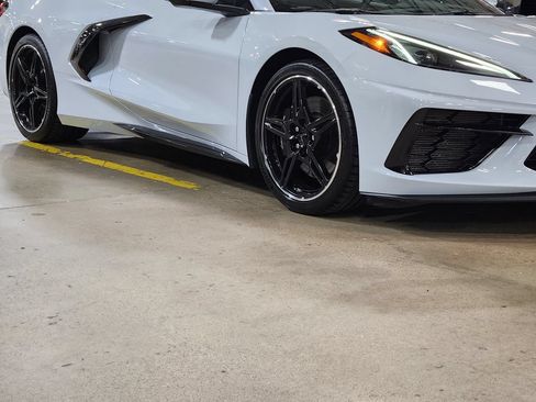 Used 2024 Chevrolet Corvette Stingray Preferred Cpe w/ Z51 Performance Package RWD image 16