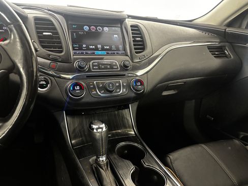 Used 2017 Chevrolet Impala Premier w/ Enhanced Convenience Package image 29