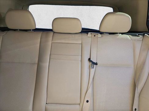 Used 2015 Mercedes-Benz GLK 350 2WD image 15