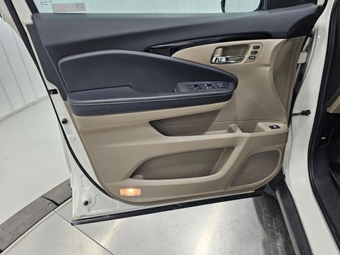 Used 2019 Honda Ridgeline RTL-E image 25