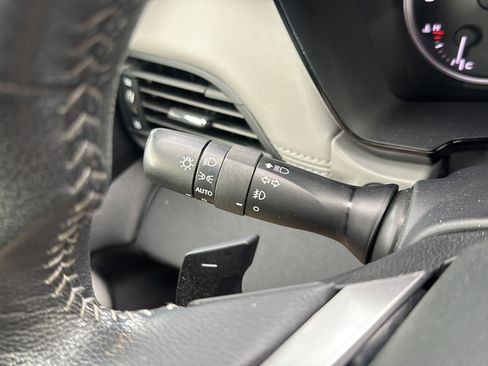 Used 2021 Subaru Outback Premium image 28